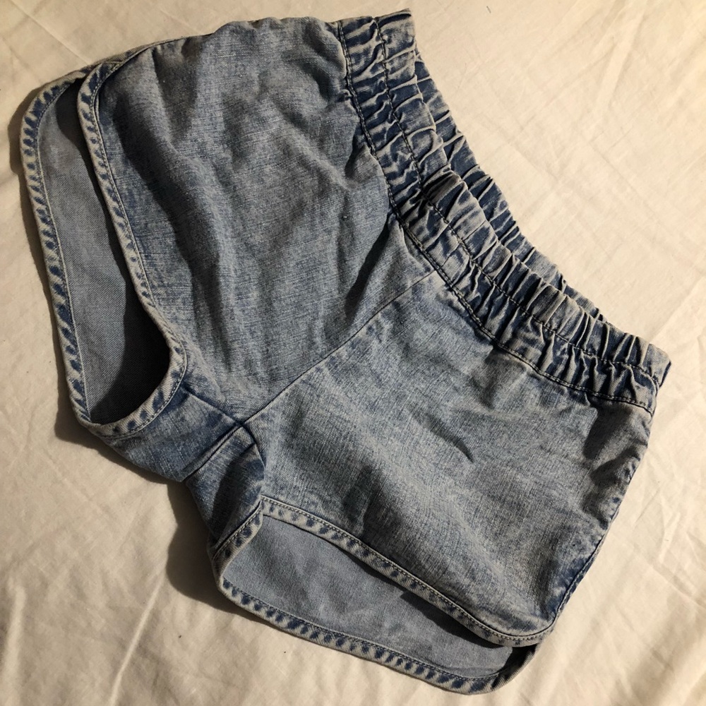 Love Culture Shorts